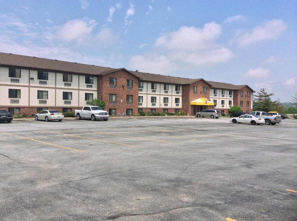 Motel Super 8 By Wyndham Omaha/West Dodge Extérieur photo