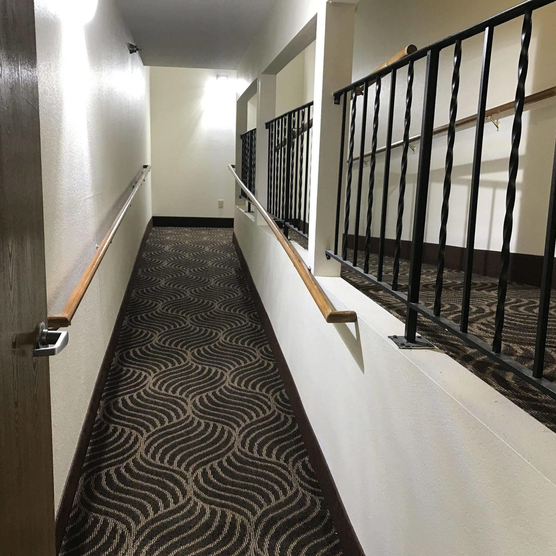 Motel Super 8 By Wyndham Omaha/West Dodge Extérieur photo